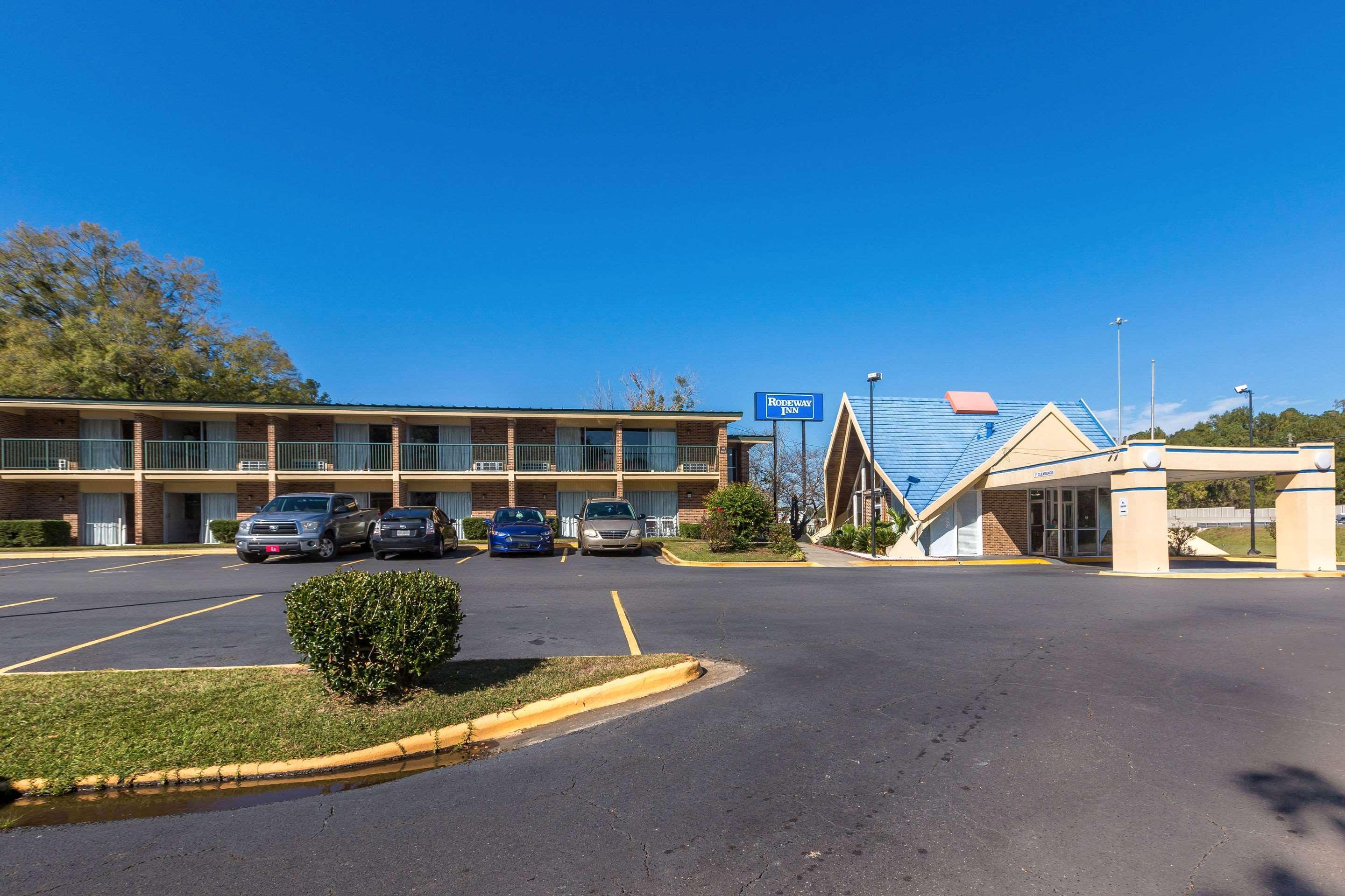 Super 8 By Wyndham Macon Ga Hotel Exterior photo